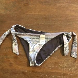 L*space tie side bottoms